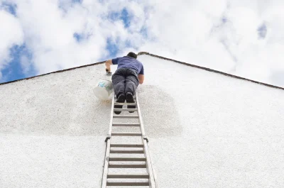 Peinture extérieure à Guimaëc — façades et ravalement